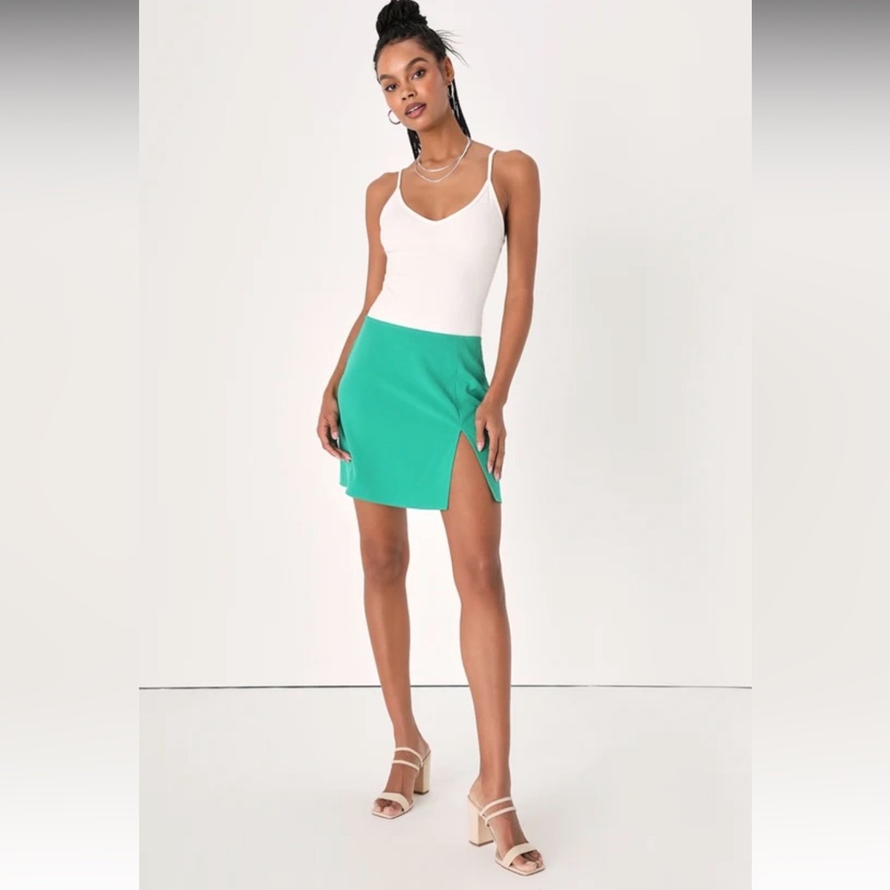 Lulus Trendy Lifestyle Teal Green High Waisted Mini Skirt, small (NWT)